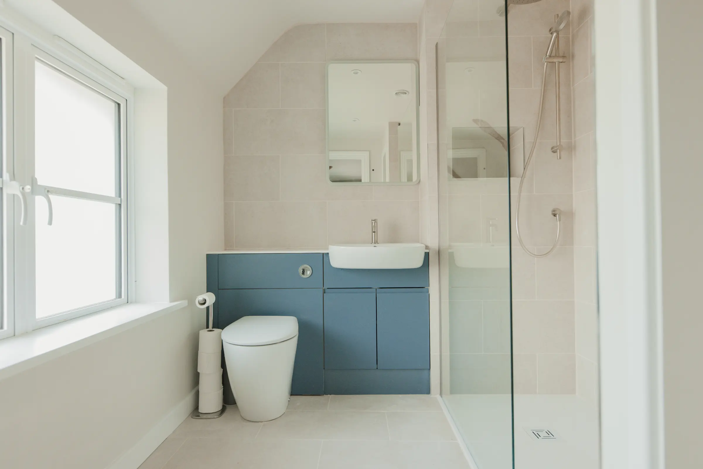 Warminster Cottage — cottage living space